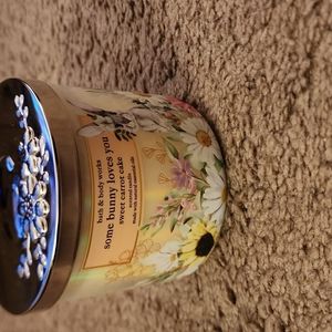 SOLD OUT bath and body works candle